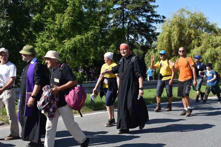 XVIII PPDŚ na Jasną Górę - dzień 3 - Jegłowa-Gracze