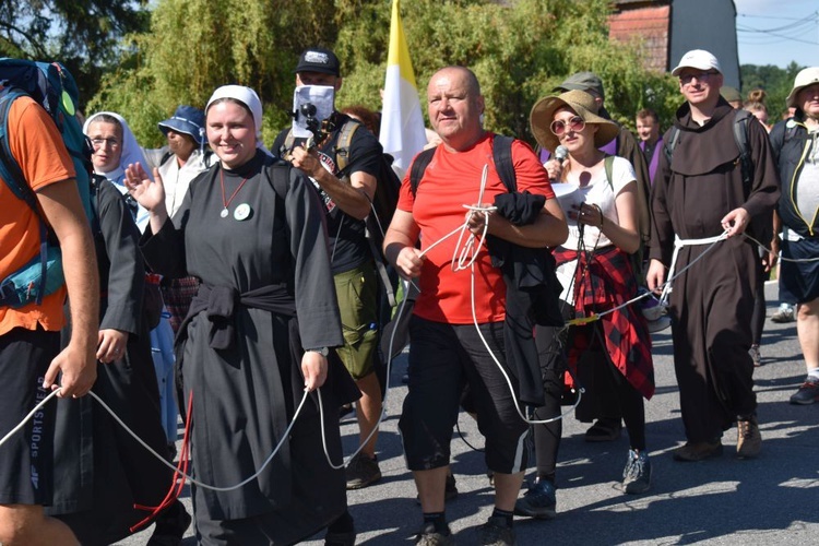 XVIII PPDŚ na Jasną Górę - dzień 3 - Jegłowa-Gracze