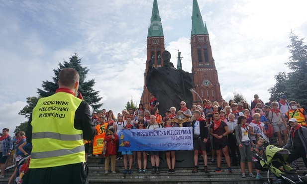 Rybniczanie wyruszyli na Jasną Górę