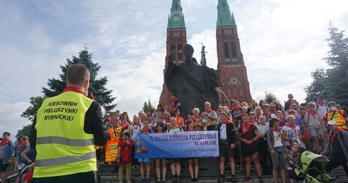 Rybniczanie wyruszyli na Jasną Górę