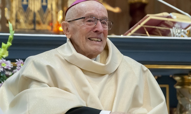 Posłuszeństwem okazujemy miłość. 90. urodziny biskupa seniora 