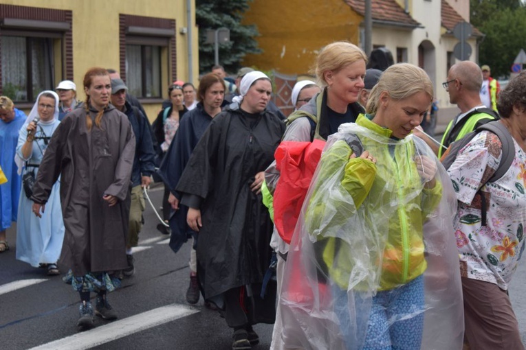 XVIII PPDŚ na Jasną Górę - dzień 4 - Gracze-Popielów