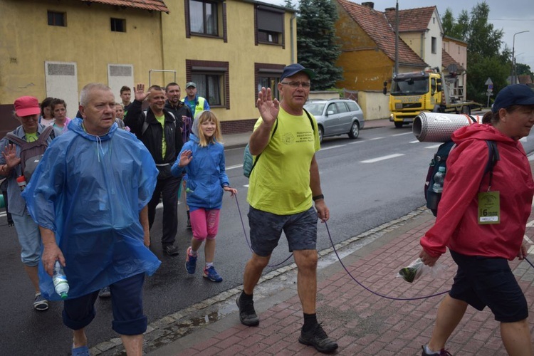 XVIII PPDŚ na Jasną Górę - dzień 4 - Gracze-Popielów