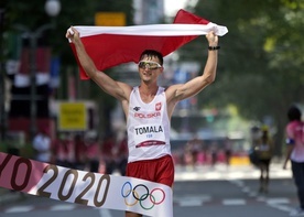 Wspaniałe wieści z Tokio! Dawid Tomala zdobył złoty medal w chodzie na 50 km