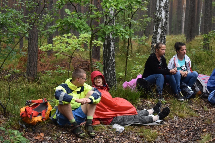 XVIII PPDŚ na Jasną Górę- dzień 5 - Popielów-Laskowice