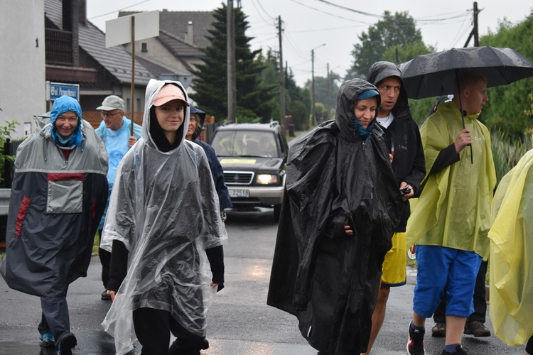 XVIII PPDŚ na Jasną Górę- dzień 5 - Popielów-Laskowice