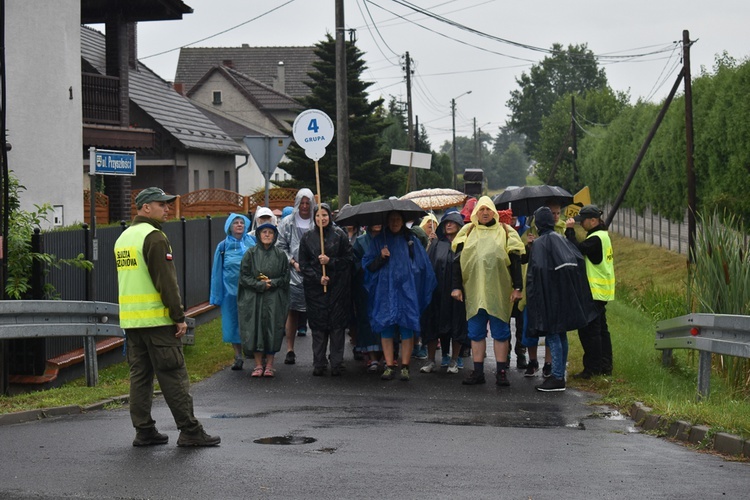 XVIII PPDŚ na Jasną Górę- dzień 5 - Popielów-Laskowice