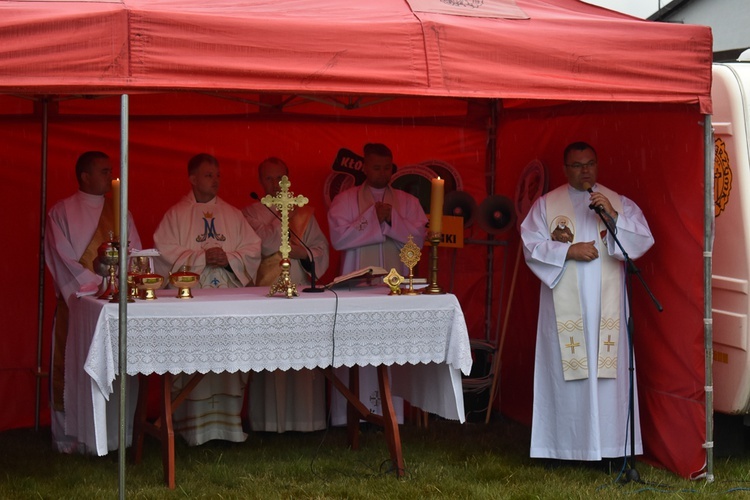 XVIII PPDŚ na Jasną Górę- dzień 5 - Popielów-Laskowice