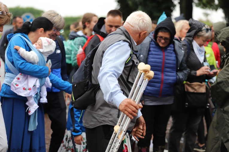 Wyjście 41. Pieszej Pielgrzymki Krakowskiej z Wawelu na Jasną Górę