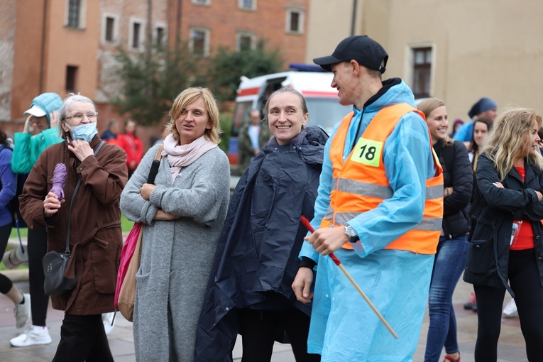 Wyjście 41. Pieszej Pielgrzymki Krakowskiej z Wawelu na Jasną Górę