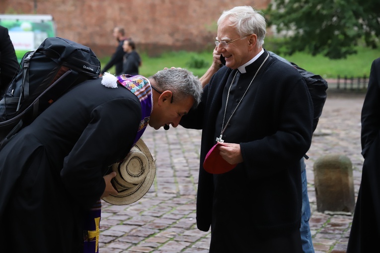 Wyjście 41. Pieszej Pielgrzymki Krakowskiej z Wawelu na Jasną Górę