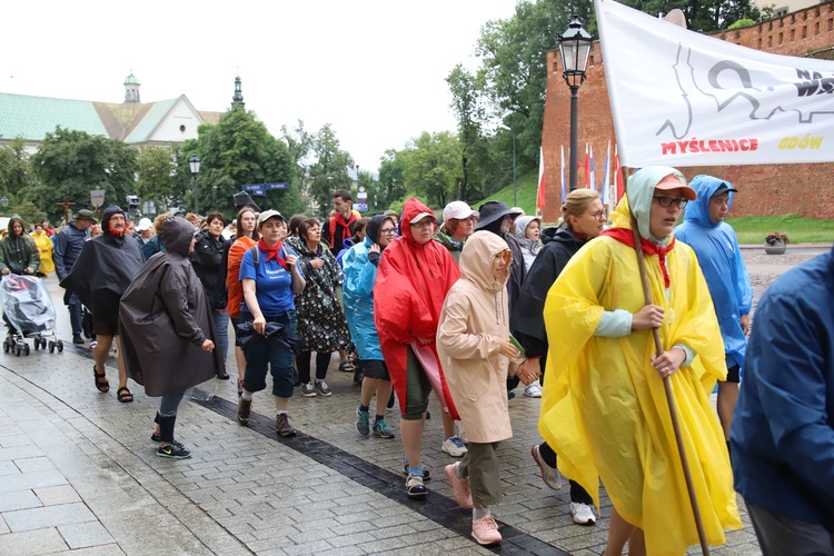 Wyjście 41. Pieszej Pielgrzymki Krakowskiej z Wawelu na Jasną Górę