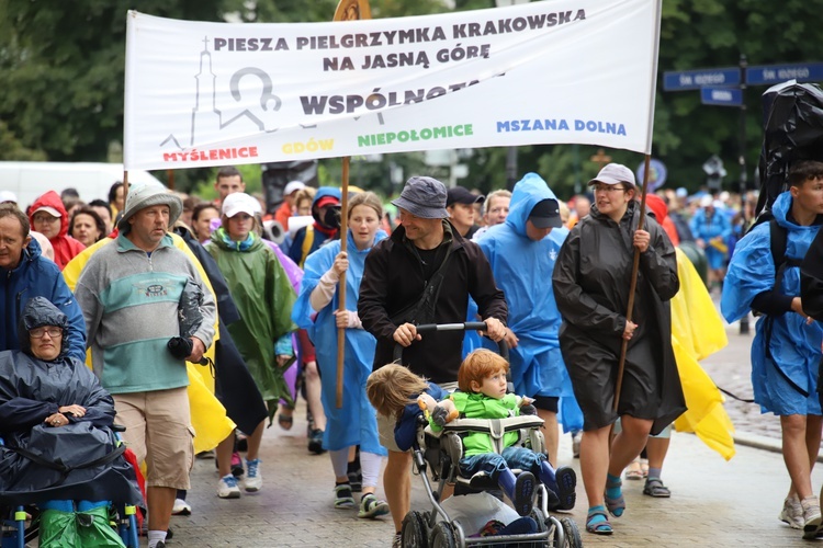 Wyjście 41. Pieszej Pielgrzymki Krakowskiej z Wawelu na Jasną Górę