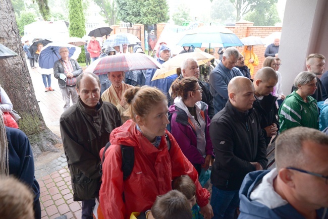 Wyjście pielgrzymki z Radomia na Jasną Górę