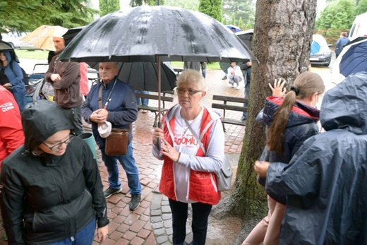 Wyjście pielgrzymki z Radomia na Jasną Górę