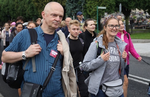 Grupa 3 z ks. Marcinem Pomperem - z Bielska-Białej na Jasną Górę 2021 