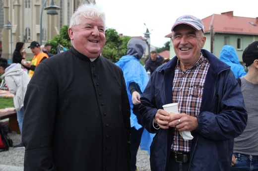 Gościna pielgrzymów w Wilamowicach - po drodze z Hałcnowa i Pisarzowic - 2021