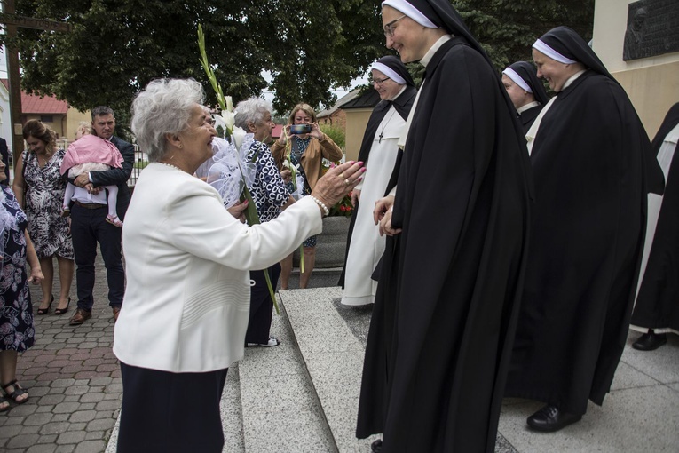 Śluby wieczyste sióstr dominikanek