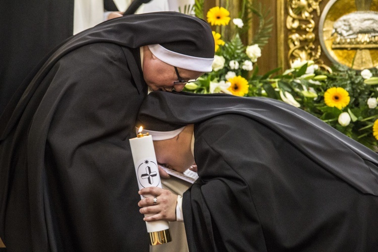 Śluby wieczyste sióstr dominikanek