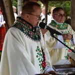 Msza św. na Polanie Rusnakowej pod Turbaczem w Gorcach 