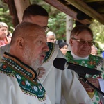 Msza św. na Polanie Rusnakowej pod Turbaczem w Gorcach 