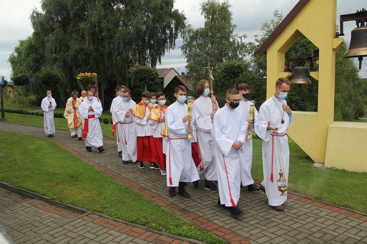 Świebodzin. Wprowadzenie relikwii męczenników i poświęcenie mozaik