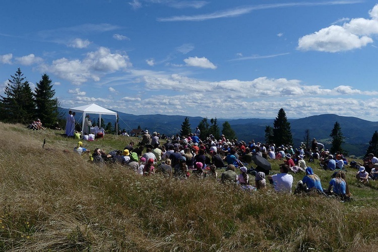 Ewangelizacja w Beskidach na Rachowcu.