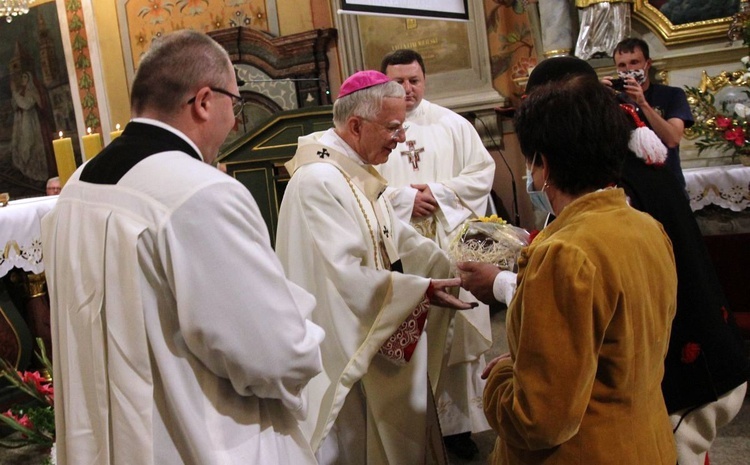 75 lat obecności franciszkanów w Rychwałdzie