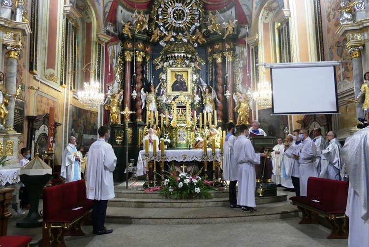 75 lat obecności franciszkanów w Rychwałdzie