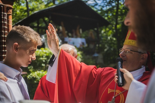 Bierzmowanie na górze Cierniak