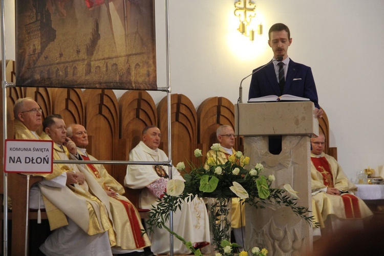 Koszyce Wielkie dziękują za 40 lat parafii