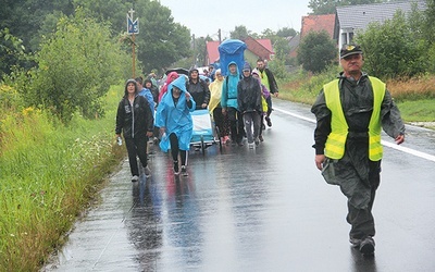 Wędrowcom nie były straszne ani słońce… …ani deszcz.