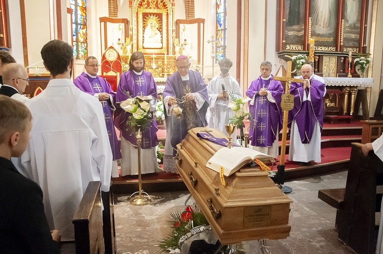 Pożegnanie kapłana 