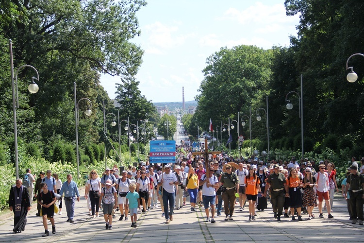 PPW2021. Częstochowa (Gnaszyn) - Jasna Góra (dzień 8)