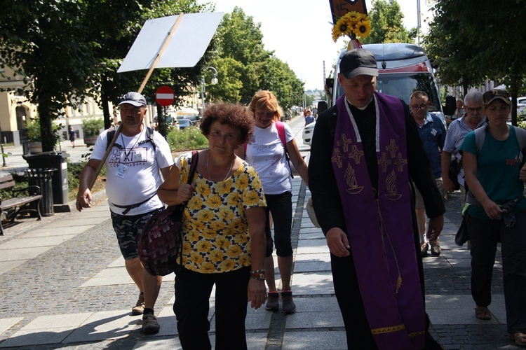 PPW2021. Częstochowa (Gnaszyn) - Jasna Góra (dzień 8)