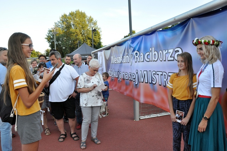 Powitanie Justyny Święty-Ersetic w Raciborzu