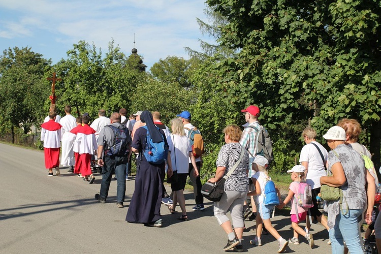 265. Ślubowana piesza pielgrzymka ze Skoczowa do Bielowicka - 2021