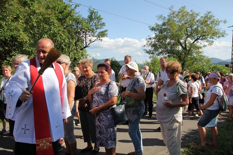 265. Ślubowana piesza pielgrzymka ze Skoczowa do Bielowicka - 2021