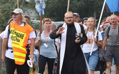 19. Pielgrzymka Dekanatu Czechowickiego na Jasną Górę - na trasie