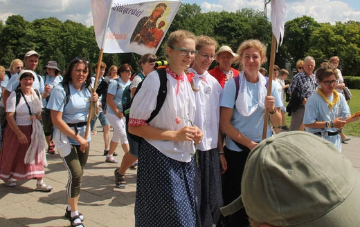 Powitanie pieszej pielgrzymki z Istebnej na Jasnej Górze - 2021