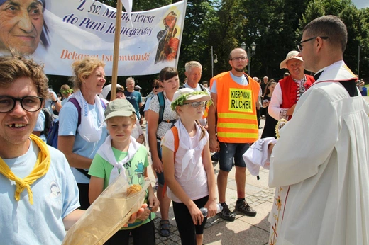 Powitanie pieszej pielgrzymki z Istebnej na Jasnej Górze - 2021