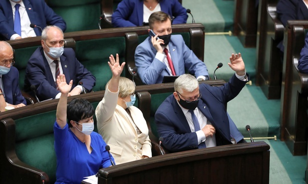 Sejm przyjął nowelizację ustawy o radiofonii i telewizji