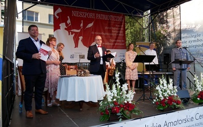 Wydarzenie odbędzie się 15 sierpnia o godz. 19 w Parku im. Marii i Lecha Kaczyńskich na Kamiennej Górze w Gdyni. Wstęp wolny.