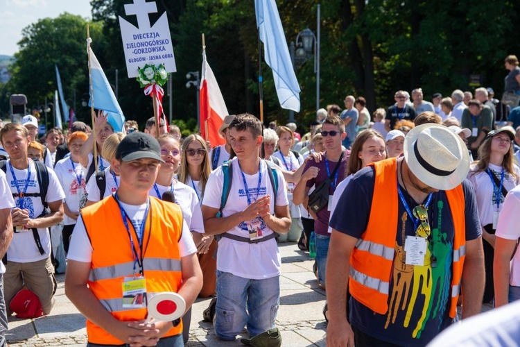 Piesza Pielgrzymka Diecezji Zielonogórsko-Gorzowskiej w obiektywie