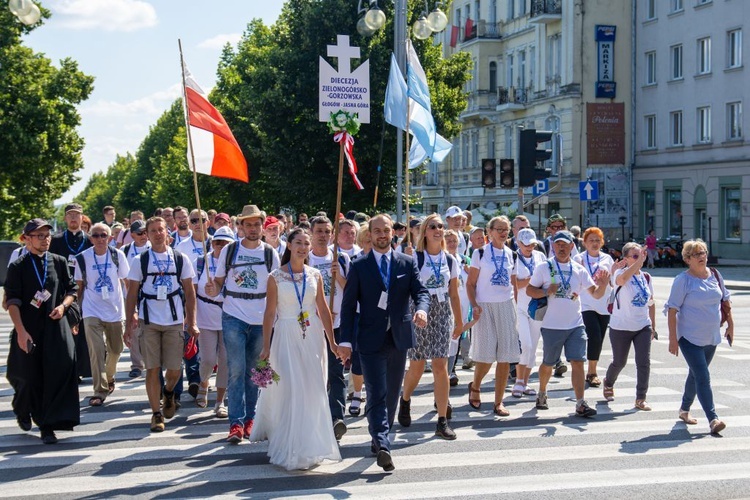 Piesza Pielgrzymka Diecezji Zielonogórsko-Gorzowskiej w obiektywie