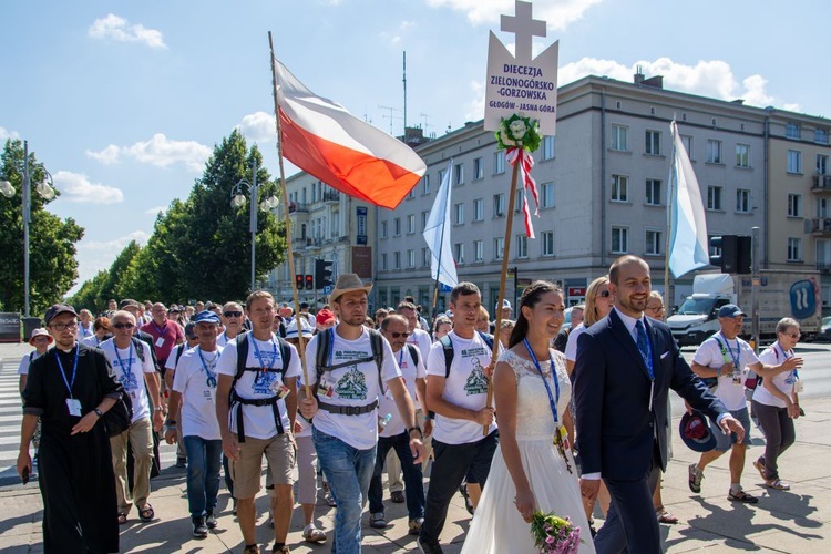 Piesza Pielgrzymka Diecezji Zielonogórsko-Gorzowskiej w obiektywie