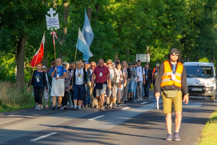 Piesza Pielgrzymka Diecezji Zielonogórsko-Gorzowskiej w obiektywie