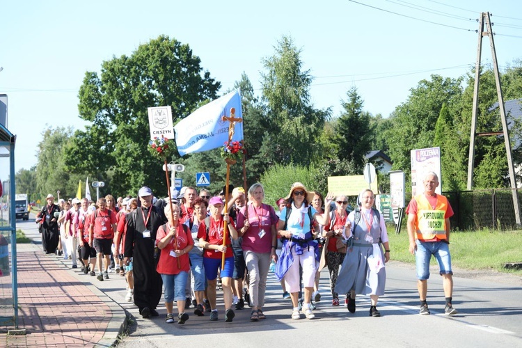 30. Cieszyńska Pielgrzymka na Jasną Górę - na trasie