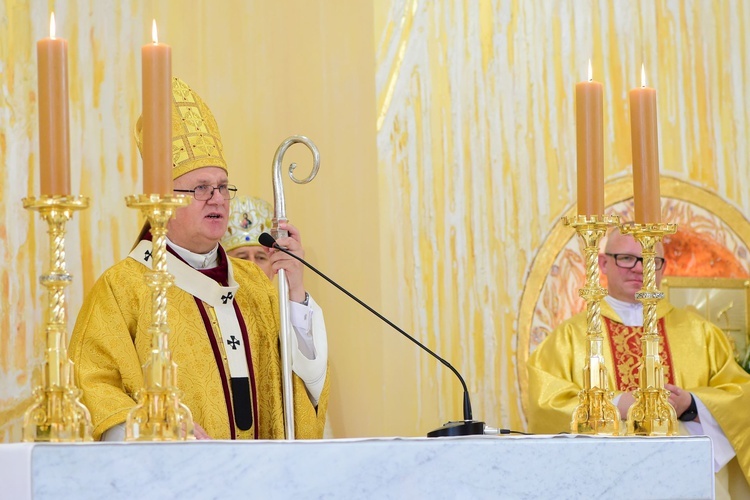 Zagaje. Poświęcenie kościoła