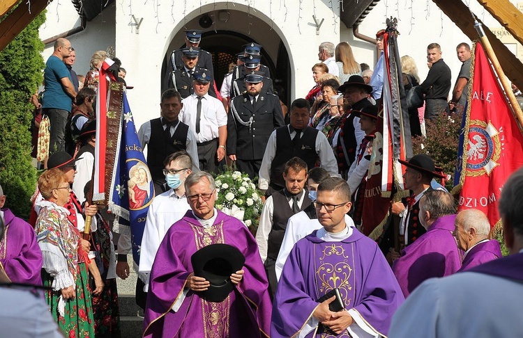 Uroczystości pogrzebowe śp. ks. kan. Wojciecha Janke w Lalikach